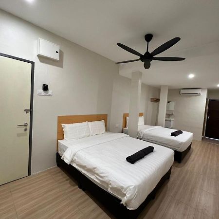 Homestay Suria Kuala Kangsar Eksteriør billede